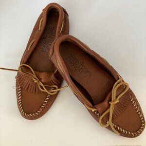 Minnetonka  Leather Driving Slippers- size 7 to 8